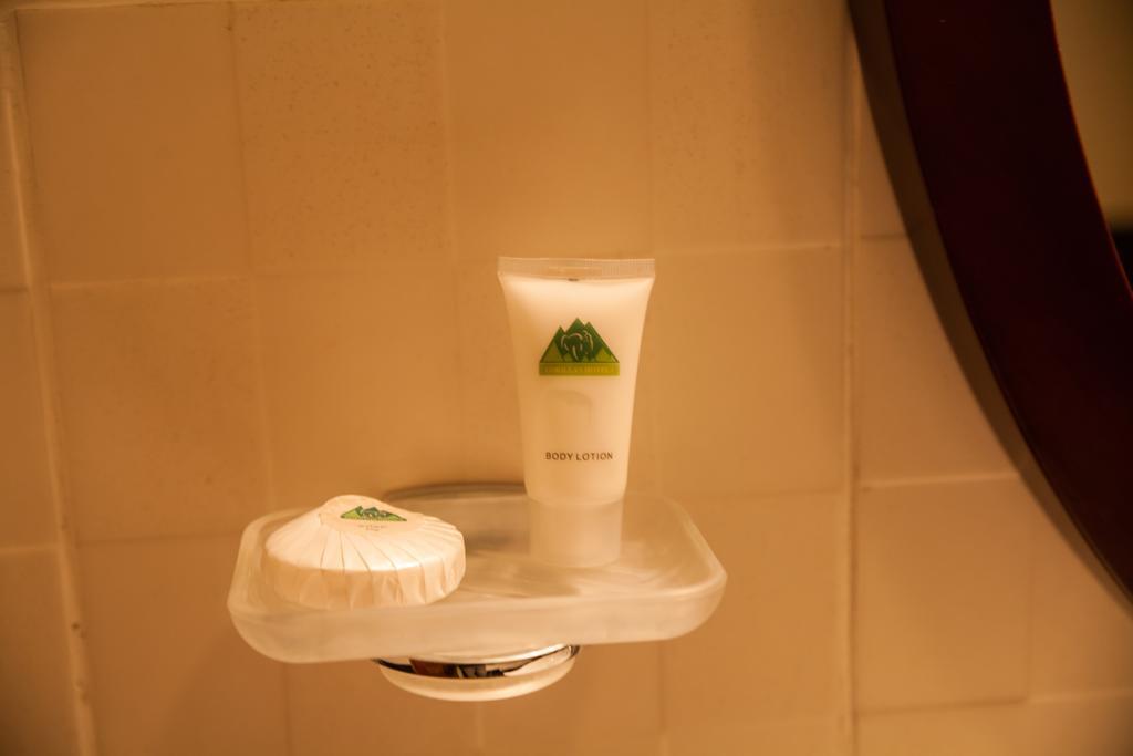 Gorillas Volcanoes Hotel ルヘンゲリ 部屋 写真